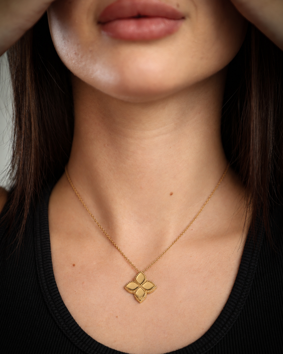 Fleur 18K Gold Necklace