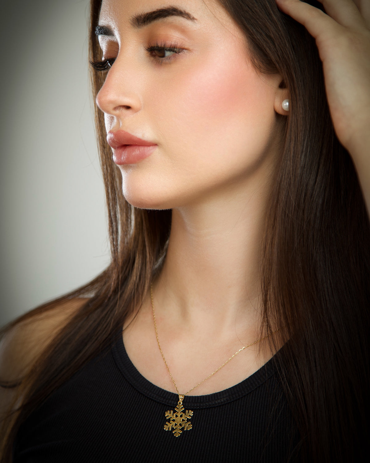 Snowflake 18K Gold  Pendant Necklace